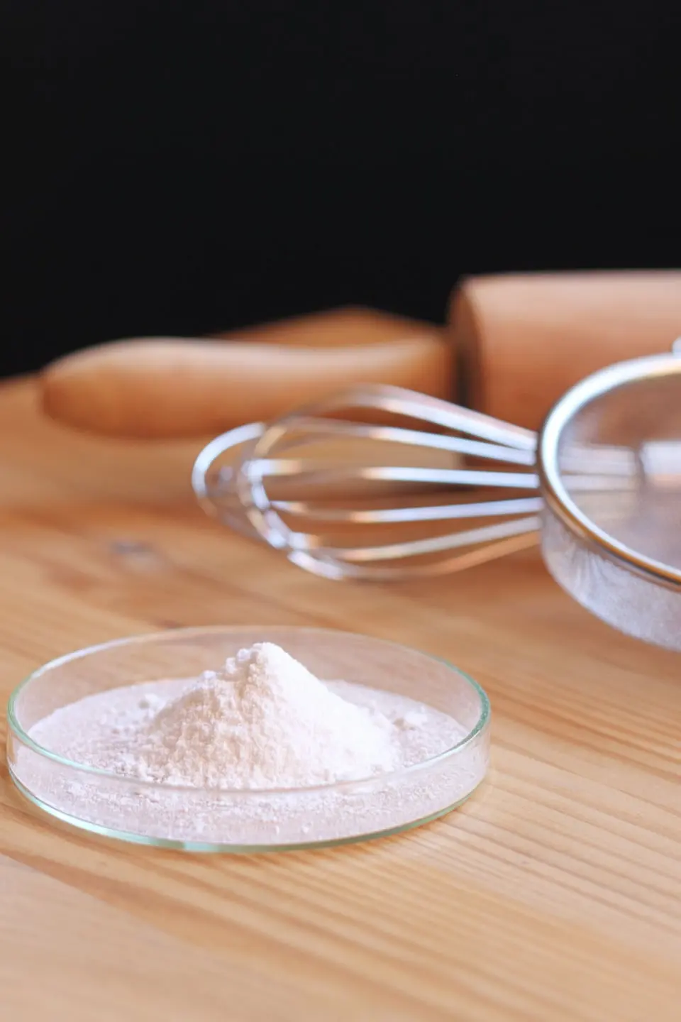 Whisks and sieves