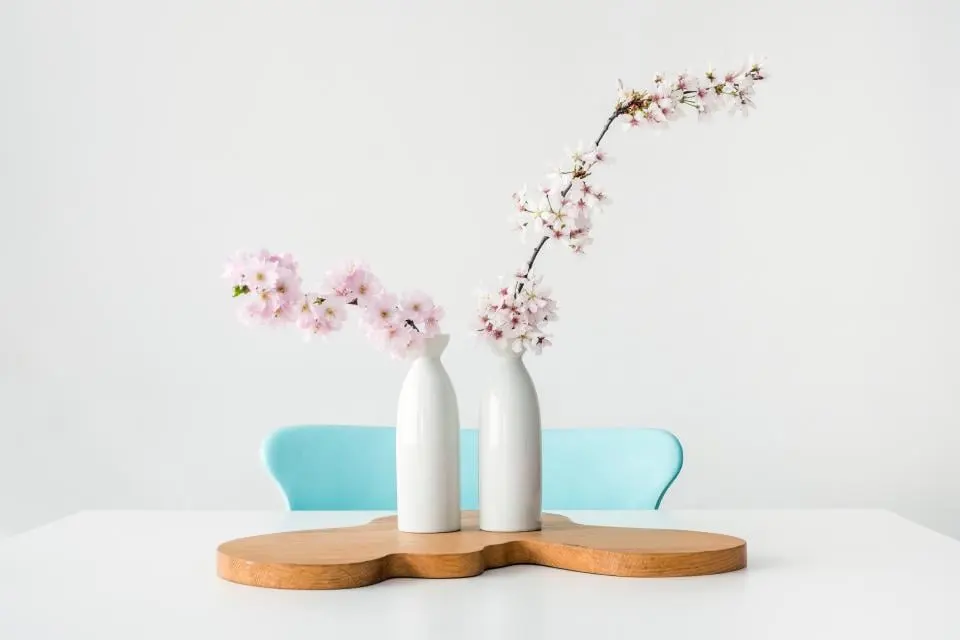 Bud vase pair